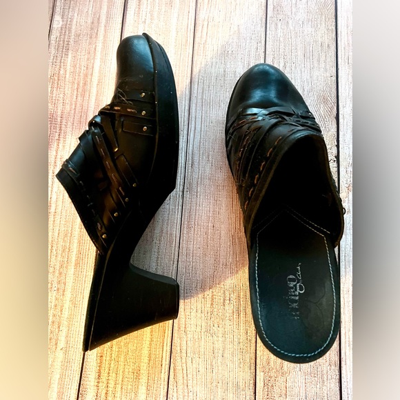 Clarks Indigo Clogs - Picture 7 of 10